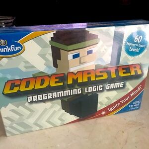 NEW Thinkfun Code Master programming logic game